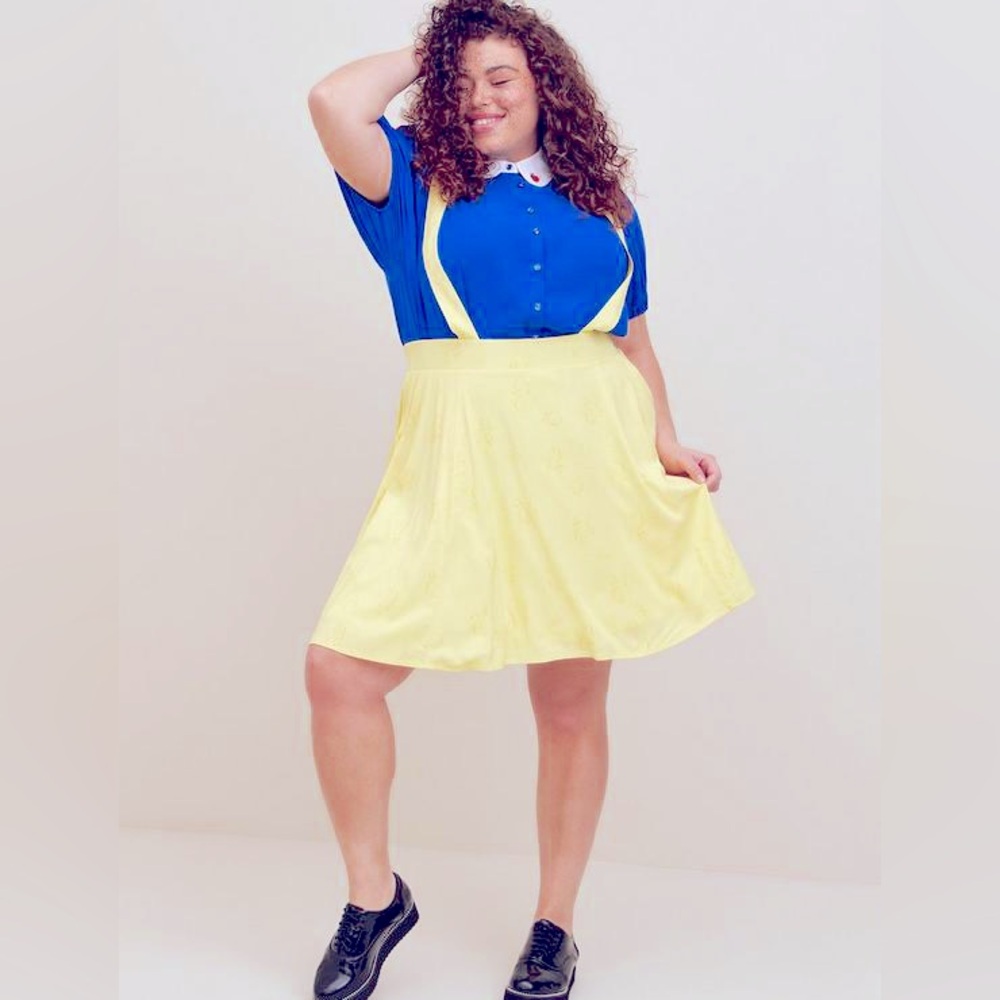 Sz4,4x,26 Plus Size Torrid Skirt Disney Princess Snow Skirtall Jumper Skater